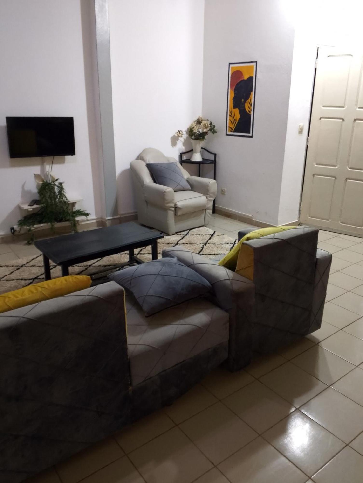 Appart Meuble Le Dakota Yaoundé Oda fotoğraf